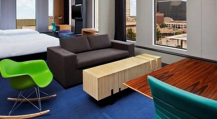Hotel Aloft By Marriott Downtown Tulsa