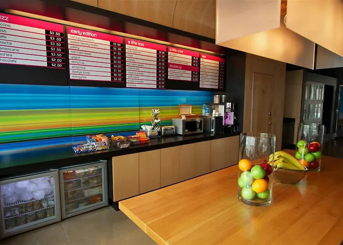 Hotel Aloft By Marriott Downtown 3*