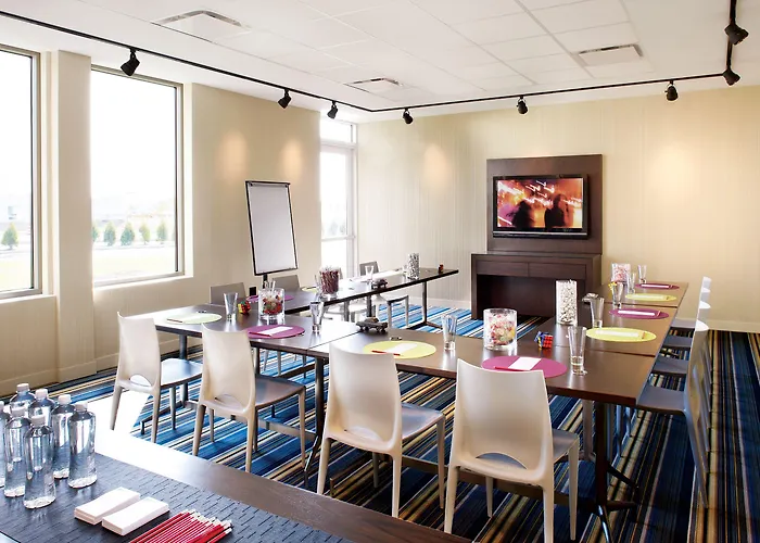 Hotel Aloft By Marriott Downtown