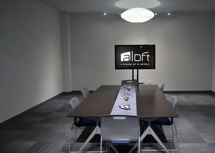 Aloft By Marriott Downtown Hotel 3*